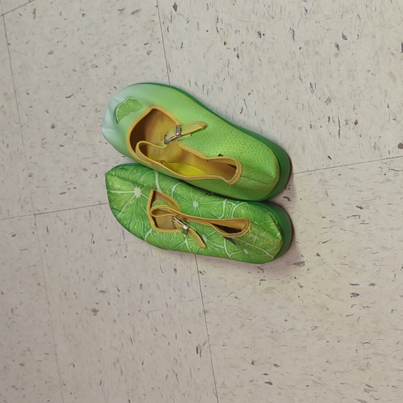 Lime green and yellow shoes size 11 - Picture 3 of 4